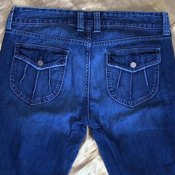 GAP Ultra Low Rise Flare Jean - Picture 4 of 5